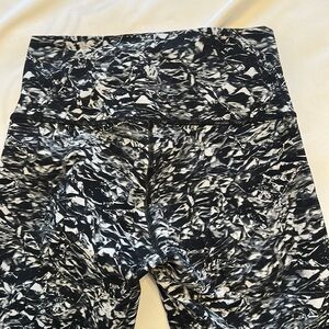 Lululemon High Rise Legging Size 6